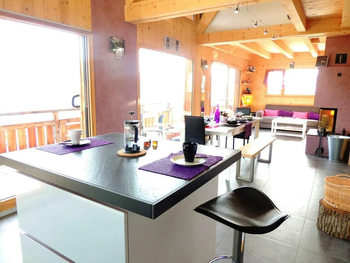 Chalet Charmant Aux Gets Avec Vue Sur Montagne Et Cheminee Les Gets
