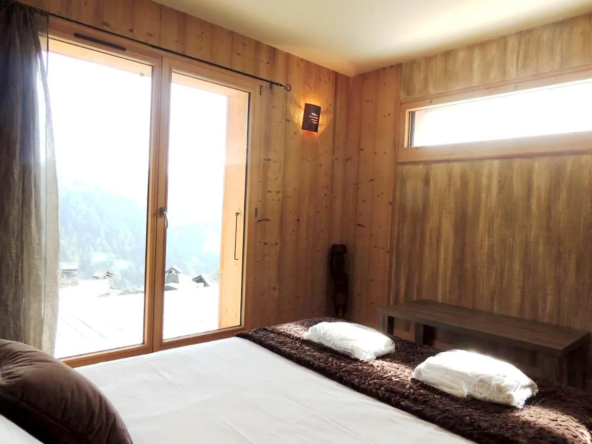 Chalet Charmant Aux Gets Avec Vue Sur Montagne Et Cheminee Les Gets 0*,  France